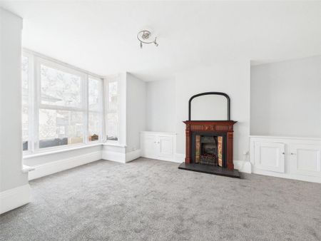 1 bedroom maisonette to rent - Photo 2
