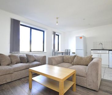 2 bedroom flat to rent - Photo 5