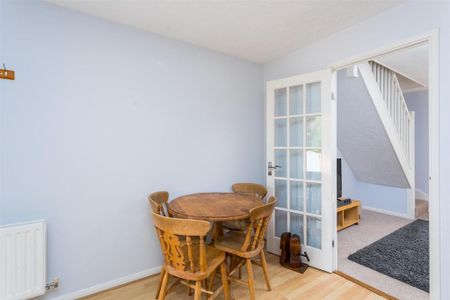 2 bedroom terraced house to rent - Photo 3