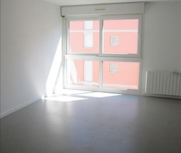 Location Appartement 1 pièce 30m² BESANCON 25000 - Photo 1