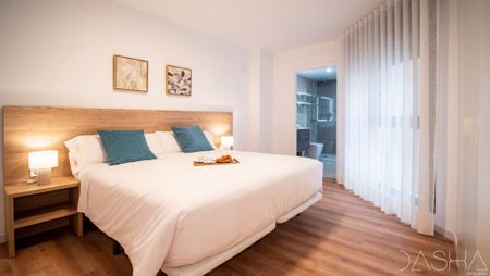 Amplio y moderno piso en alquiler en Patraix - Photo 4