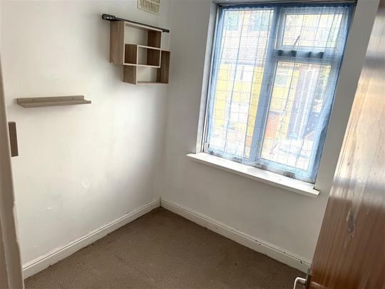 Albany Road - Photo 1