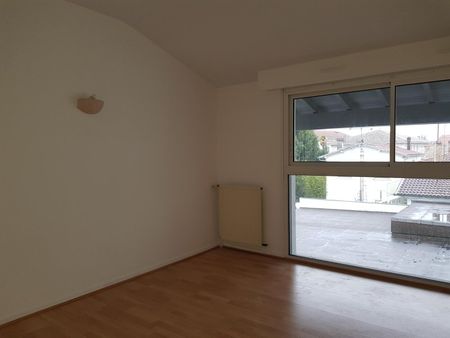 Location / Appartement T3 - Photo 3