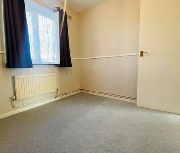 Margery Wood, WELWYN GARDEN CITY - Photo 3