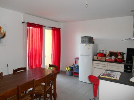 Appartement T4 CHARANTONNAY proche centre - Photo 3