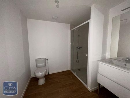 Location Appartement 3 pièces 59m² AVRILLE 49240 - Photo 3