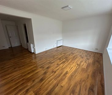 Connaught Road, Fleet, Hampshire, GU51 - Photo 1