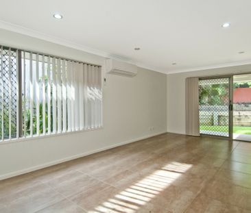 Set in the hills! - Photo 1