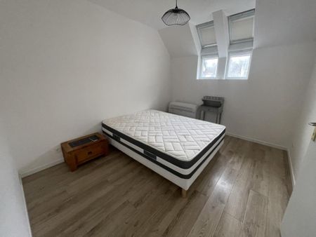Location Appartement 2 pièces Meublé 48m² DESCARTES 37160 - Photo 3