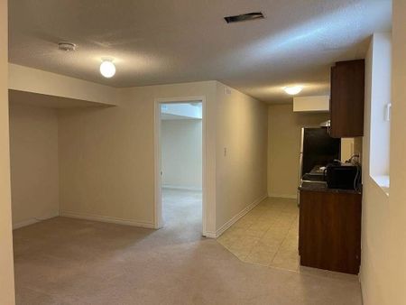 For Lease - 10 Frenchpark Circle, Brampton, Ontario - Photo 5