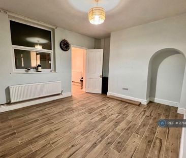 3 bedroom terraced house to rent - Photo 6