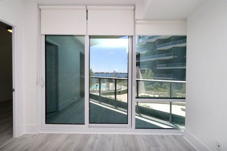 For Lease - 1 Edgewater Drive Unit# 313, Toronto, Ontario - Photo 4