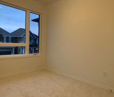 For Lease - 262 Marigold Court, Milton, Ontario - Photo 5