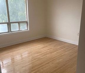 For Lease - 220 Bloor Street, Oshawa, Ontario - Photo 5