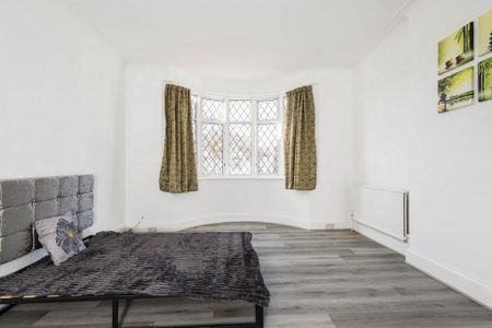 House share to rent - Photo 3