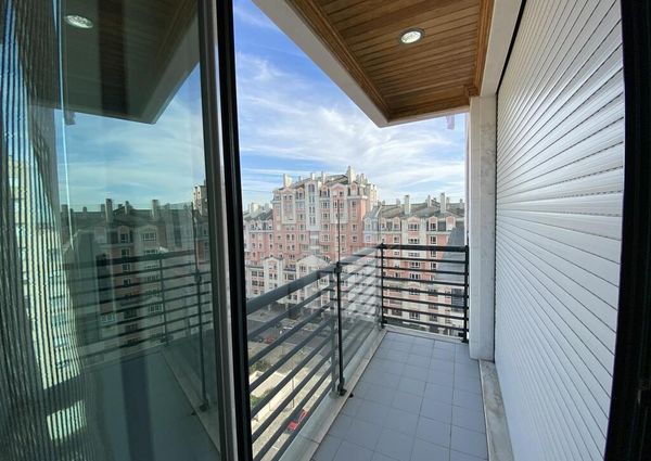 4 Bedroom Apartment with parking, Telheiras, Lisboa