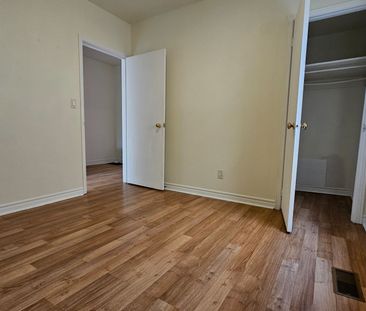 For Lease - 568 Rogers Road Unit# 2nd floor, Toronto, Ontario - Photo 4
