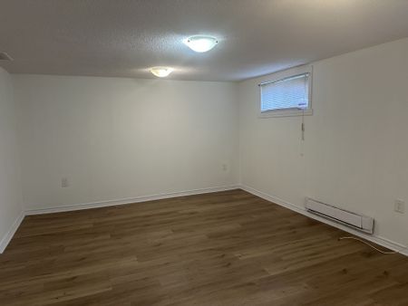 For Lease - 70 Bunnell Crescent, Toronto, Ontario - Photo 5