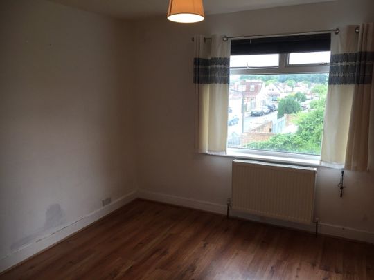 1 Bed Maisonette, Harrow View, HA2 - Photo 1