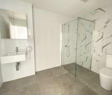 Modern one bedroom apartment! - Photo 3