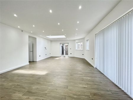 Deacons Hill Road, Elstree - Photo 3