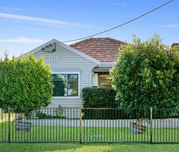 41 Hickey Street, Cessnock NSW 2325 - House For Rent | Domain - Photo 3