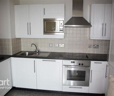 2 bedroom apartment to rent - Photo 2