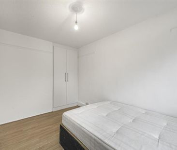 4 bedroom maisonette to rent - Photo 1