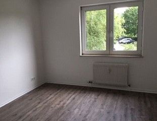 Individuelle 3-Zimmer-Wohnung mit Balkon sucht Mieter - Photo 1