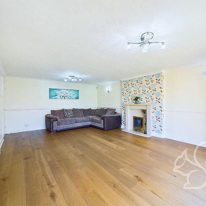 Wheatfield Road, Stanway - Photo 1