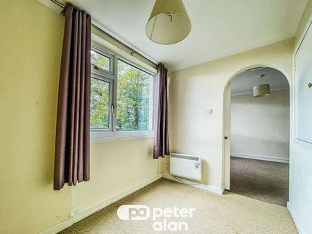 Llanishen Court, Llanishen, CF14 - Photo 4