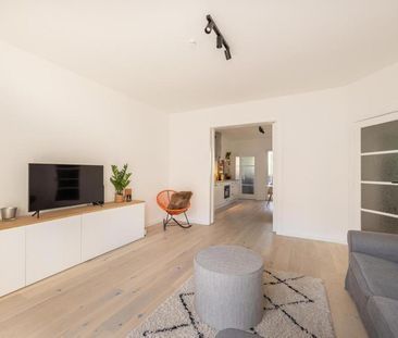 Modern appartement met 2 slaapkamers op toplocatie - Photo 3