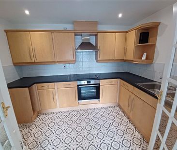 2 bedroom flat to rent - Photo 5