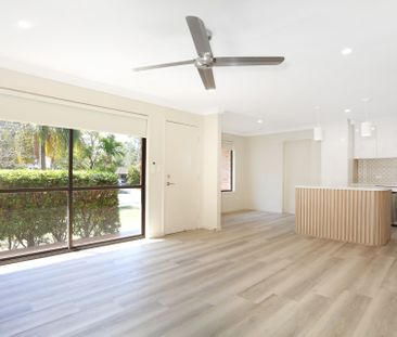 Exceptional 3 Bedroom Duplex off Bundall Road - Photo 1