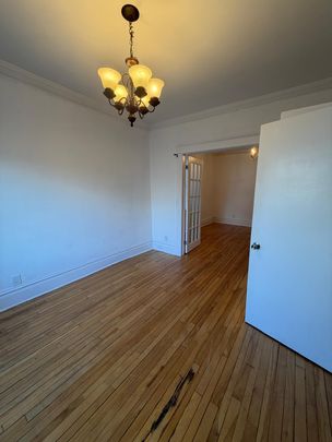 188 Carillion St - Photo 1