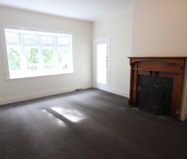 FOUR BEDROOMS - CENTRAL - Photo 1