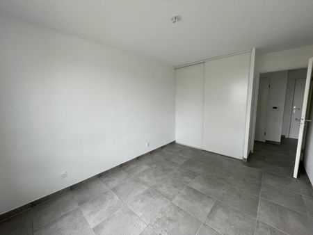 EAUNES / Location Appartement 64 m² - Photo 4