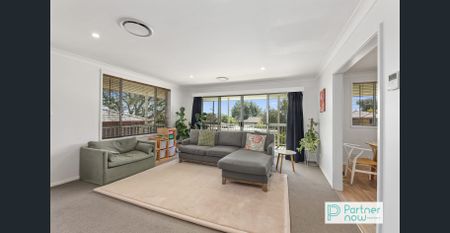 Neat & well-maintained home - Photo 5