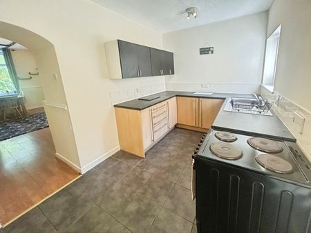 Mill Terrace, Glynneath, NEATH - Photo 4