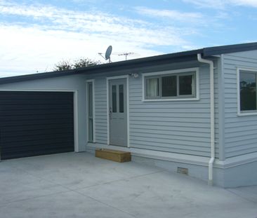 3 BEDROOMS-WALK TO MANY VILLAGE/BEACH! - Photo 3