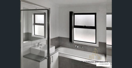 Contemporary FOUR Bedroom Townhouse in a GREAT Location! Located of Captain Street, Officer VIC 3809! - Photo 4