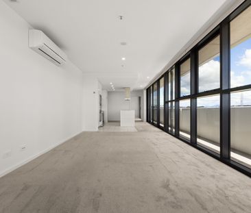 905/120 Eastern Valley Way, Belconnen ACT 2617 - Apartment For Rent... - Photo 2