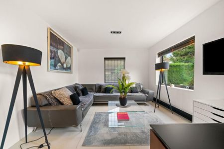 4 bedroom detached house to rent - Photo 4