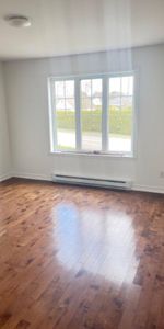 Haut de maison 5 1/2 spacieux - Photo 4