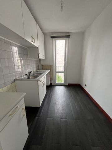 Appartement F3 Entre les deux Gares, 2 chambres 55m² - Photo 4