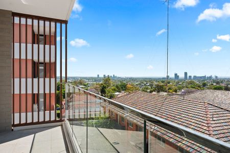 Two Bedroom Apartment - Photo 5