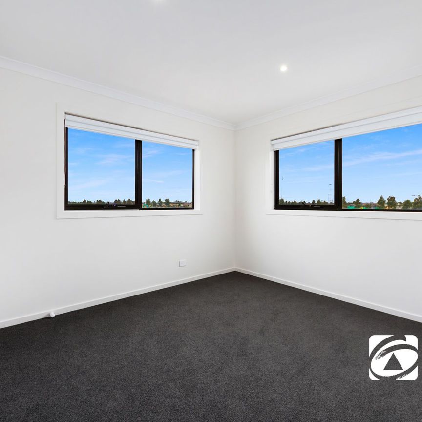 74 Beehive Drive, 3027, Williams Landing Vic - Photo 1