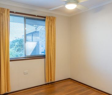 21 Honeysett Court, Hamilton Hill, WA 6163 - Photo 2