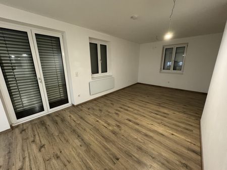 2 Zimmer Wohnung inkl. Balkon und Einbauküche - Foto 2