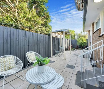 PERFECTLY PRESENTED | GREAT LOCATION | MODERN - Photo 3